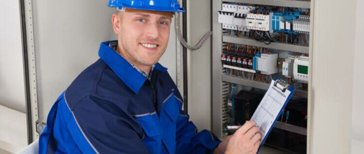 Elektrische Anlagen müssen regelmäßig geprüft werden.